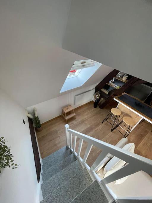Appartamento Duplex Bord De L'Eure - Parking Inclus - Jolie Vue Sur La Cathedrale Chartres Esterno foto
